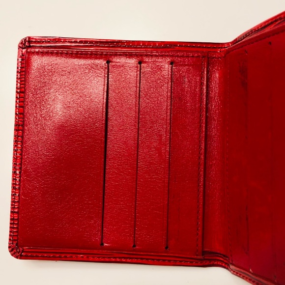 GENUINE LOUIS VUITTON Red Epi Six-Cartes Wallet - Picture 10 of 16